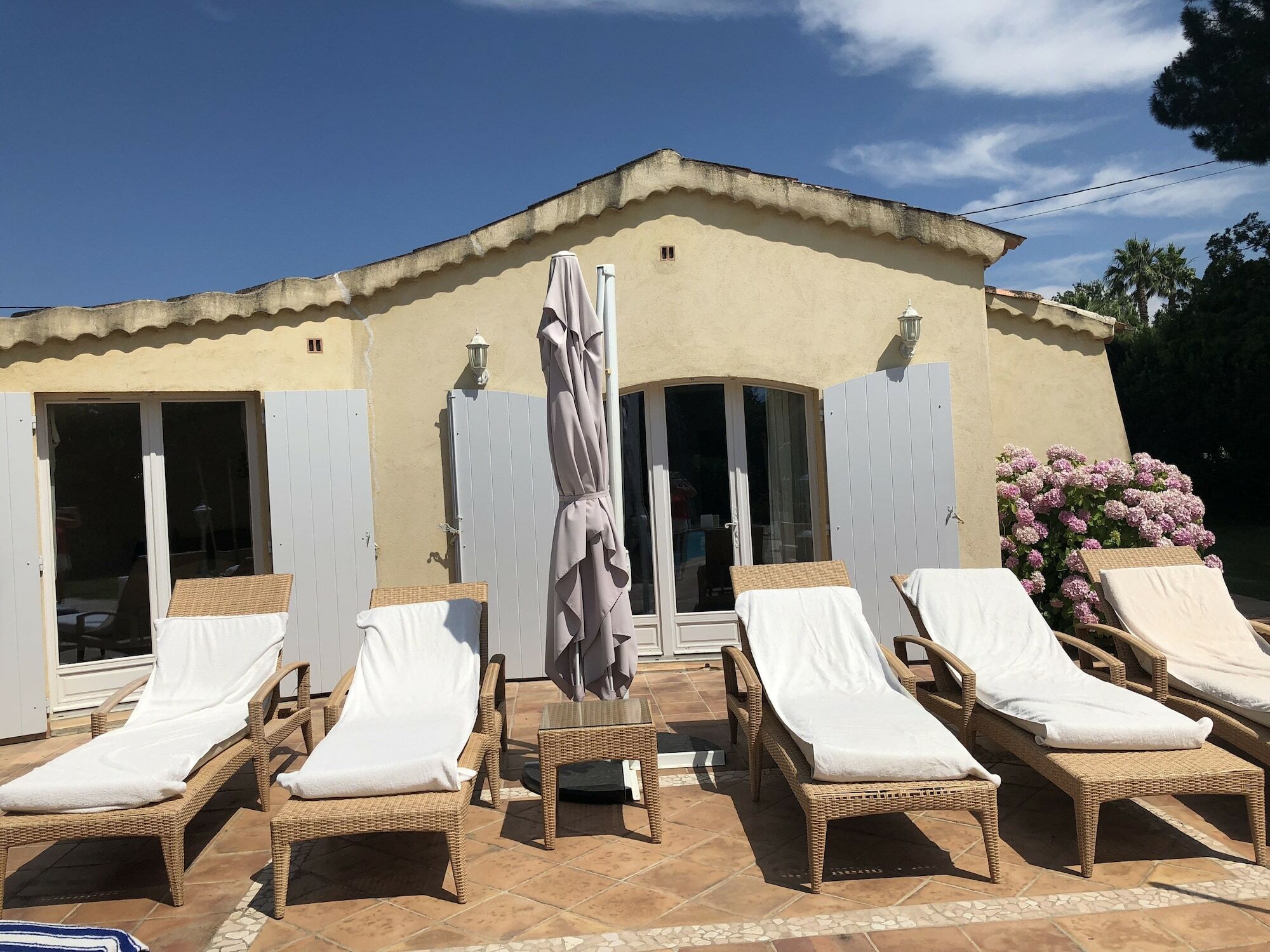 Le Mas De La Dame Bed & Breakfast Saint Tropez Bagian luar foto